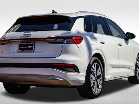 Used 2023 Audi Q4 e-tron Premium Plus w/ Premium Plus image 7