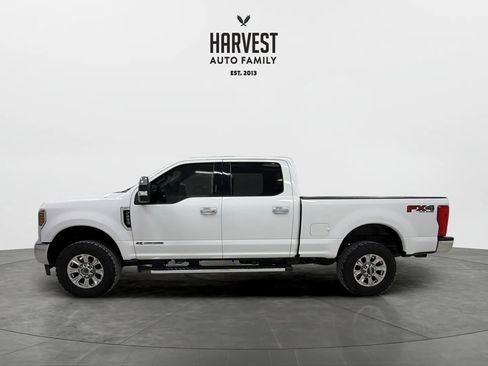 Used 2019 Ford F250 XLT w/ XLT Premium Package image 2