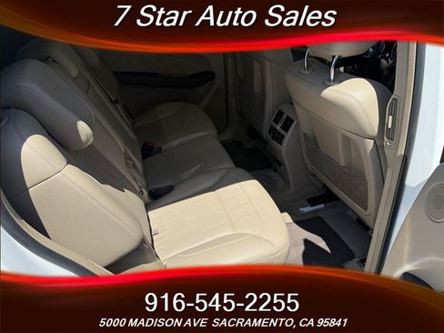 Used 2016 Mercedes-Benz GL 450 4MATIC image 20