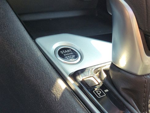 Used 2024 Nissan Altima 2.5 SV FWD image 28