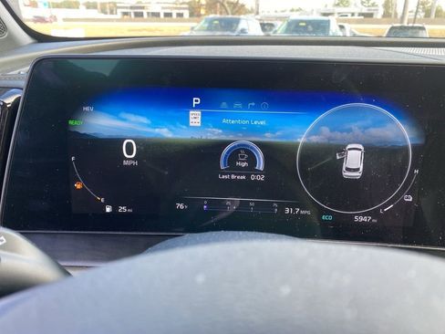 New 2025 Kia Sportage X-Line Prestige AWD/4WD image 14