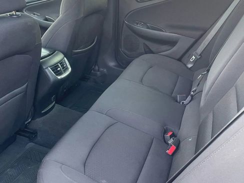 Used 2019 Chevrolet Malibu LT image 8