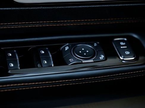 Used 2025 Lincoln Aviator Black Label w/ Jet Appearance Package image 18