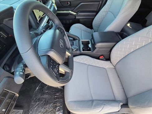 New 2026 Toyota Tacoma SR5 AWD/4WD image 4