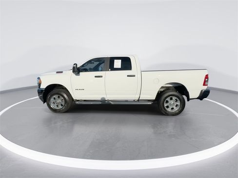 Used 2024 RAM 2500 Big Horn w/ Bed Utility Group image 5