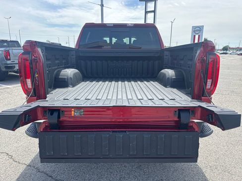Used 2026 GMC Sierra 1500 SLT w/ SLT Premium Plus Package AWD/4WD image 17