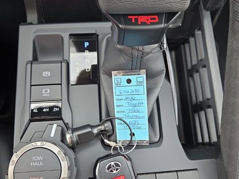 New 2026 Toyota Tacoma TRD Sport AWD/4WD image 40