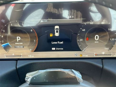 New 2025 Nissan Armada Platinum image 14