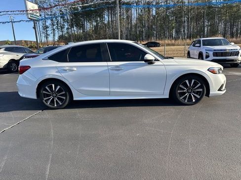 Used 2022 Honda Civic EX image 9