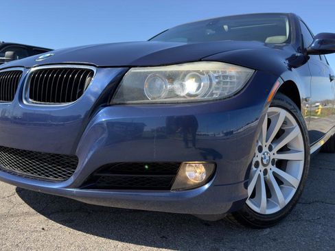 Used 2011 BMW 328i Sedan RWD image 2