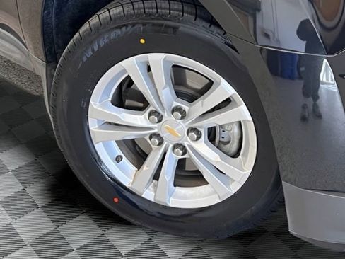 Used 2012 Chevrolet Equinox LT w/ Driver Convenience Package image 24