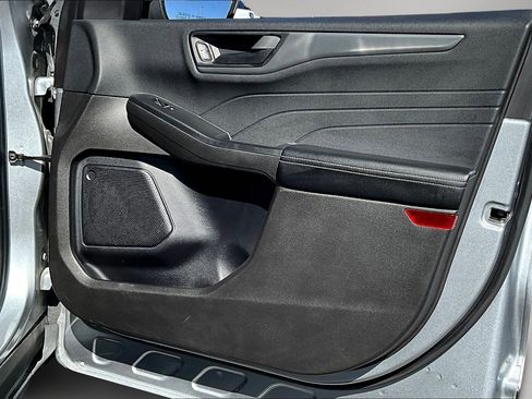 Used 2024 Ford Escape Active image 28