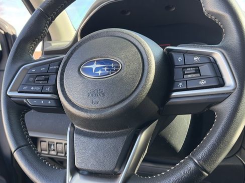 Used 2025 Subaru Outback Premium image 18