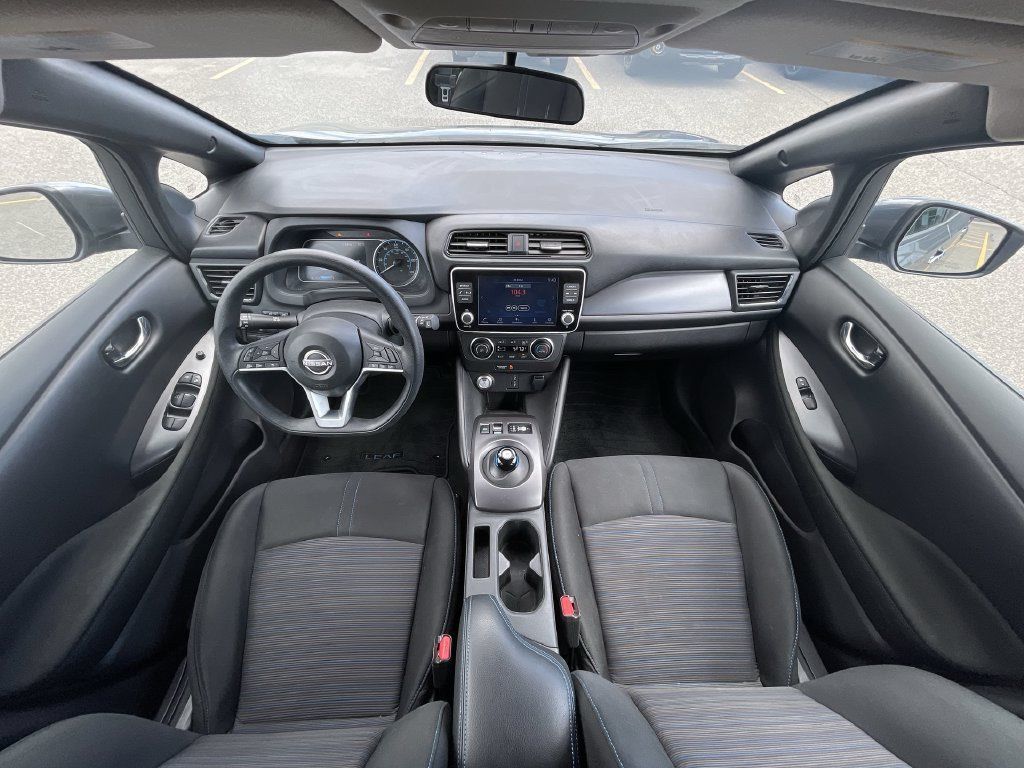 Used 2025 Nissan Leaf S FWD image 26