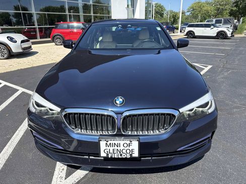 Used 2019 BMW 540i xDrive AWD/4WD image 3