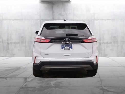 Certified 2024 Ford Edge SEL image 6