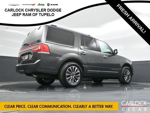 Used 2017 Lincoln Navigator Select image 78