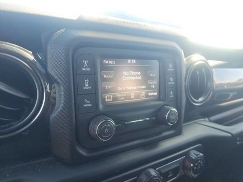 Used 2020 Jeep Gladiator Sport AWD/4WD image 14