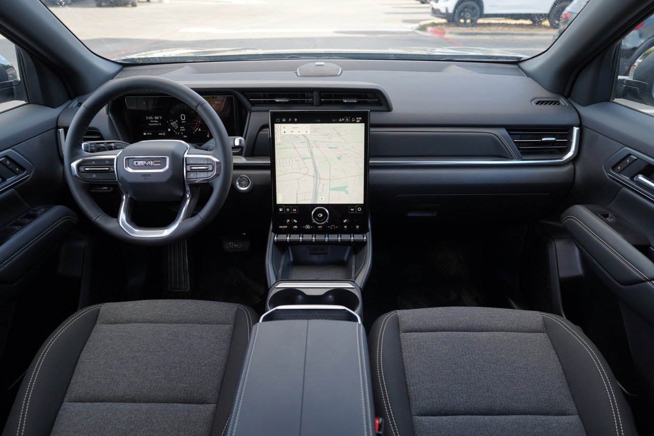 New 2027 GMC Terrain Elevation AWD/4WD image 7