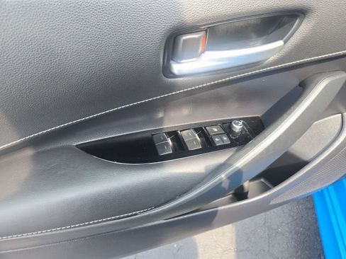 Used 2019 Toyota Corolla SE FWD image 16