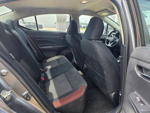 Used 2024 Nissan Versa SR FWD image 11