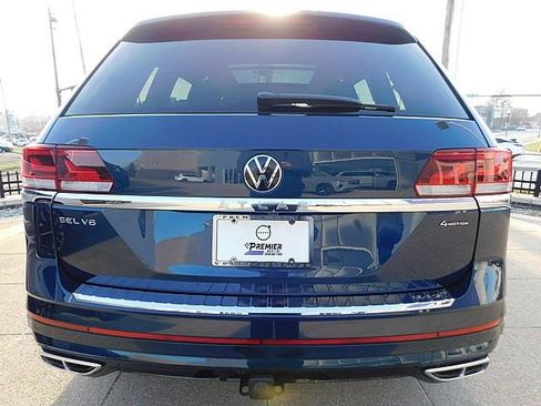 Used 2023 Volkswagen Atlas SEL Premium image 9