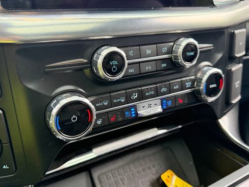Used 2022 Ford F150 Lariat w/ Equipment Group 502A High AWD/4WD image 29