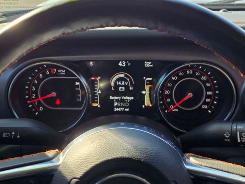 Used 2022 Jeep Gladiator Mojave w/ Cold Weather Group image 19