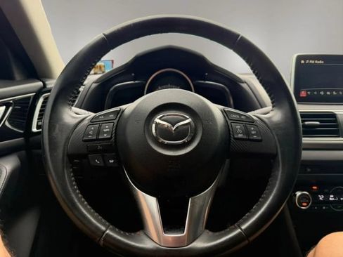 Used 2014 MAZDA MAZDA3 s Grand Touring FWD image 11