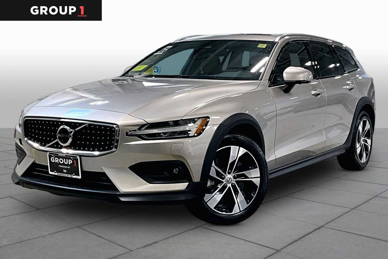 Certified 2026 Volvo V60 B5 Cross Country Plus AWD/4WD image 1