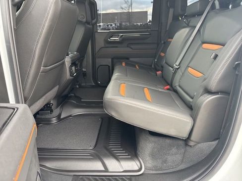 Used 2025 GMC Sierra 2500 AT4 w/ Max Trailering Package image 18