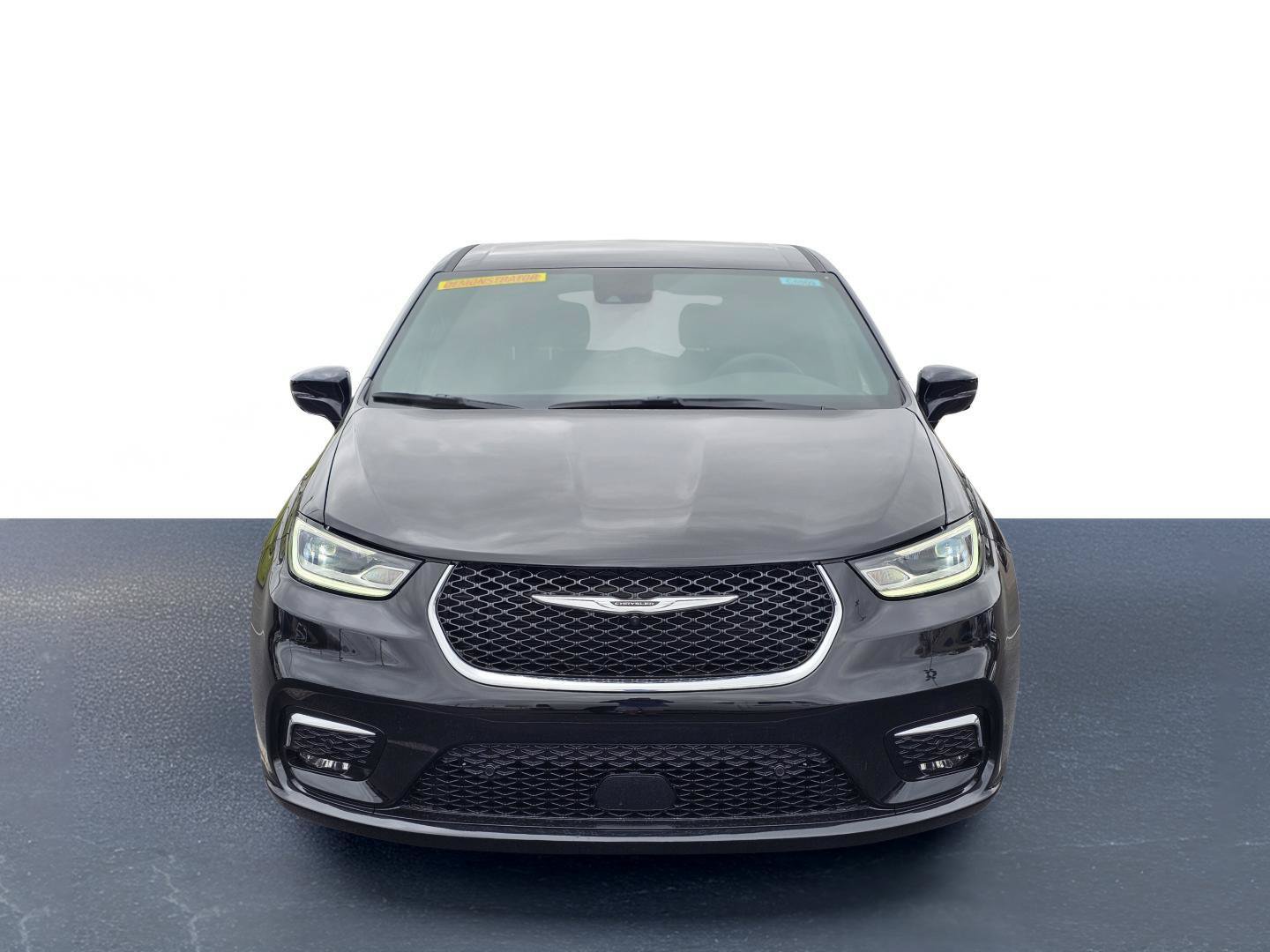 New 2026 Chrysler Pacifica Select FWD image 2