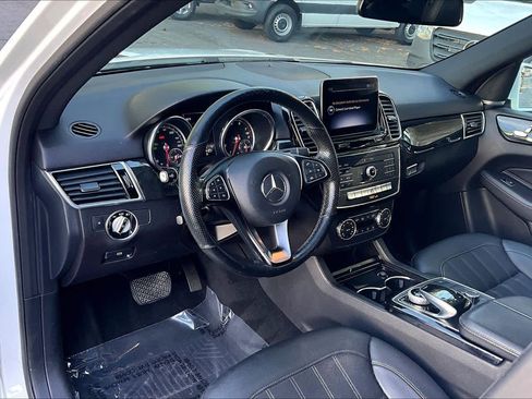 Used 2018 Mercedes-Benz GLE 350 4MATIC image 18