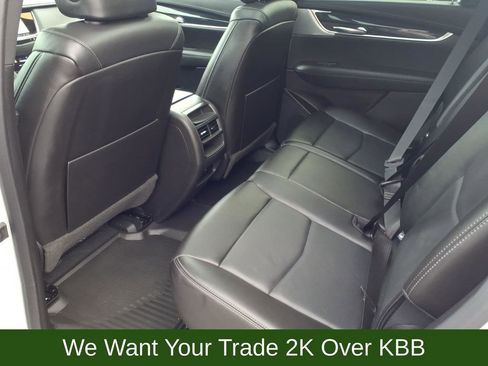 Used 2023 Cadillac XT5 Premium Luxury w/ LPO, Floor Liner Package image 22