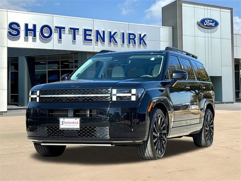 Used 2025 Hyundai Santa Fe Calligraphy image 3