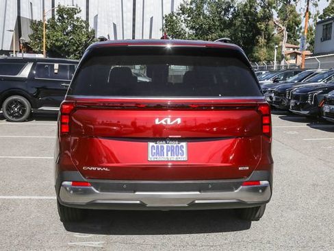 New 2026 Kia Carnival SX FWD image 16