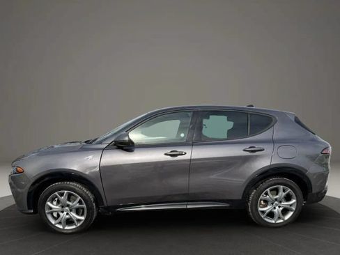 Used 2024 Dodge Hornet R/T AWD/4WD image 8