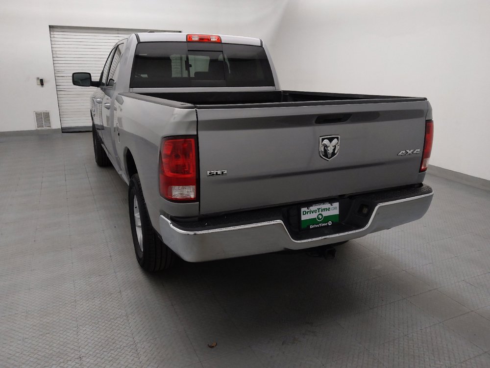 Used 2019 RAM 1500 Classic SLT AWD/4WD image 6