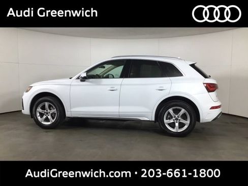 Used 2022 Audi Q5 2.0T Premium w/ Convenience Package AWD/4WD image 4