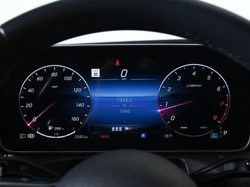 Used 2024 Mercedes-Benz C 300 Sedan image 11
