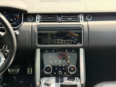 Used 2021 Land Rover Range Rover P525 Westminster Edition AWD/4WD image 13