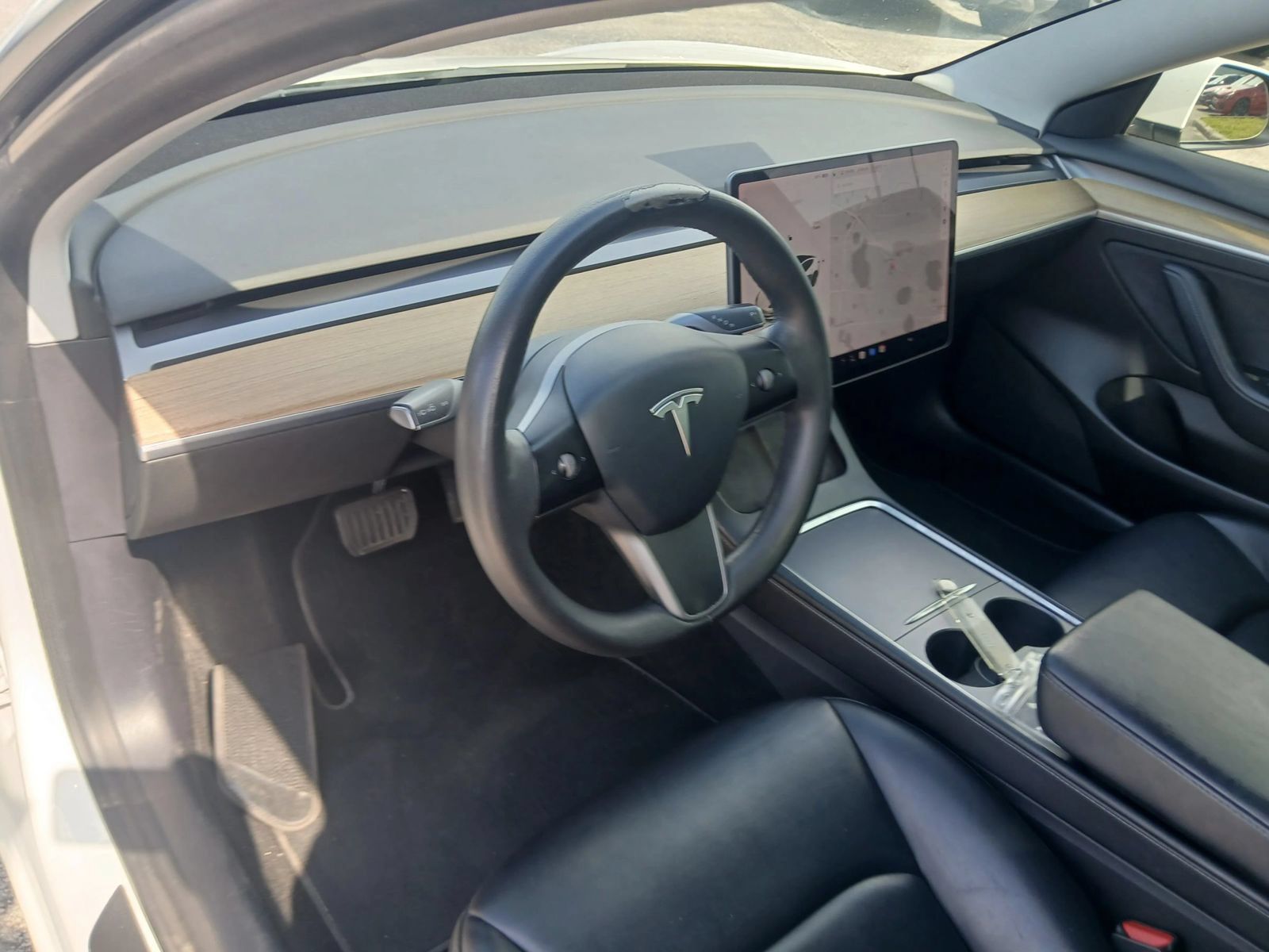 Used 2021 Tesla Model 3 Long Range AWD/4WD image 13