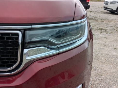 Used 2023 Jeep Wagoneer 2WD w/ Convenience Group I image 10