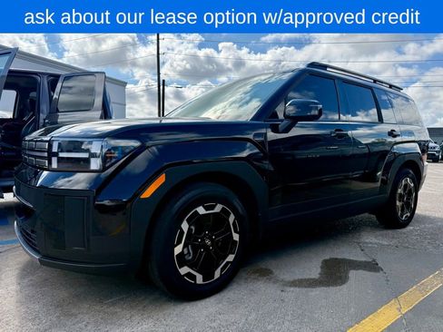 Used 2025 Hyundai Santa Fe SEL image 11