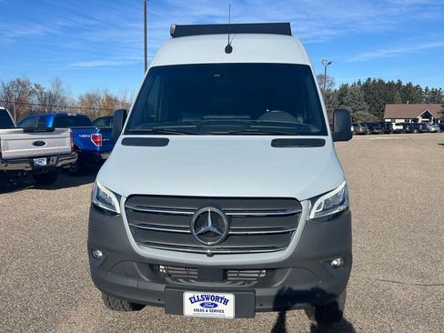 Used 2024 Mercedes-Benz Sprinter 144 Cargo image 2