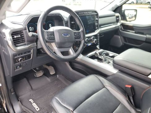 Used 2023 Ford F150 Lariat w/ Trailer Tow Package image 16