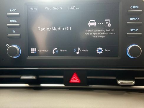 New 2026 Hyundai Elantra SE FWD image 14