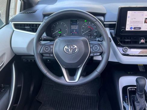 Certified 2024 Toyota Corolla SE w/ SE Package image 16
