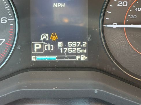 Used 2023 Subaru Crosstrek 2.0i image 25