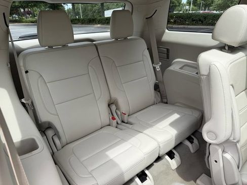 Used 2020 GMC Acadia Denali FWD image 30
